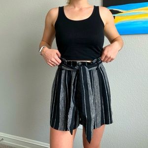 H&M Paper Bag shorts